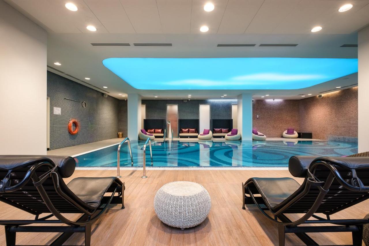 Novotel Almaty City Center Dış mekan fotoğraf