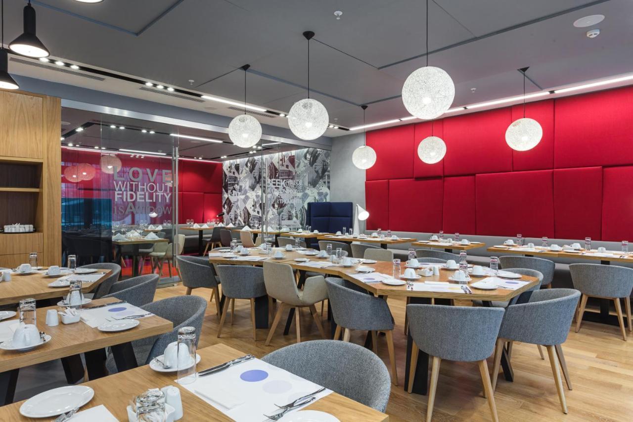 Novotel Almaty City Center Dış mekan fotoğraf
